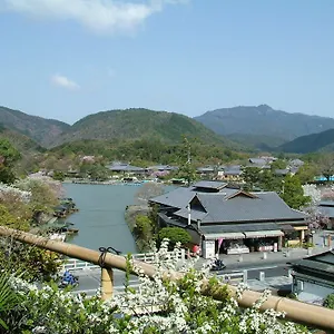 渡月亭 ホテル